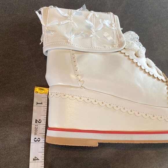 Women’s Platform Wedge Boots White Size EU 37 (6.5 US) NEW - Picture 10 of 12